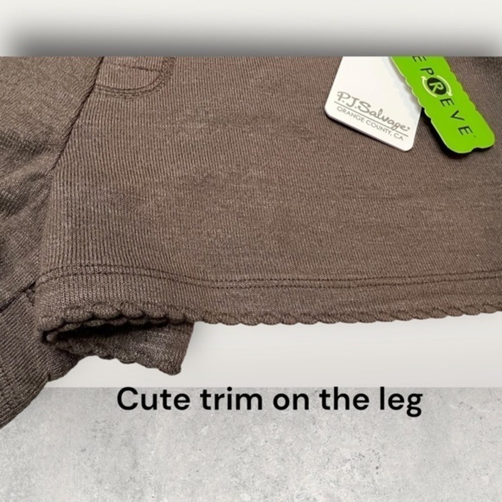 NWT ~ PJ SALVAGE COZY LOUNG SLEEP SHORTS ~ brown, size med & lg - Picture 4 of 8